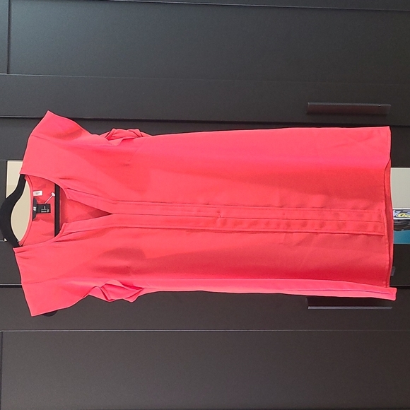 Summer dress - Picture 1 of 3